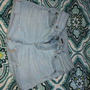 American Eagle shorts... Size 0